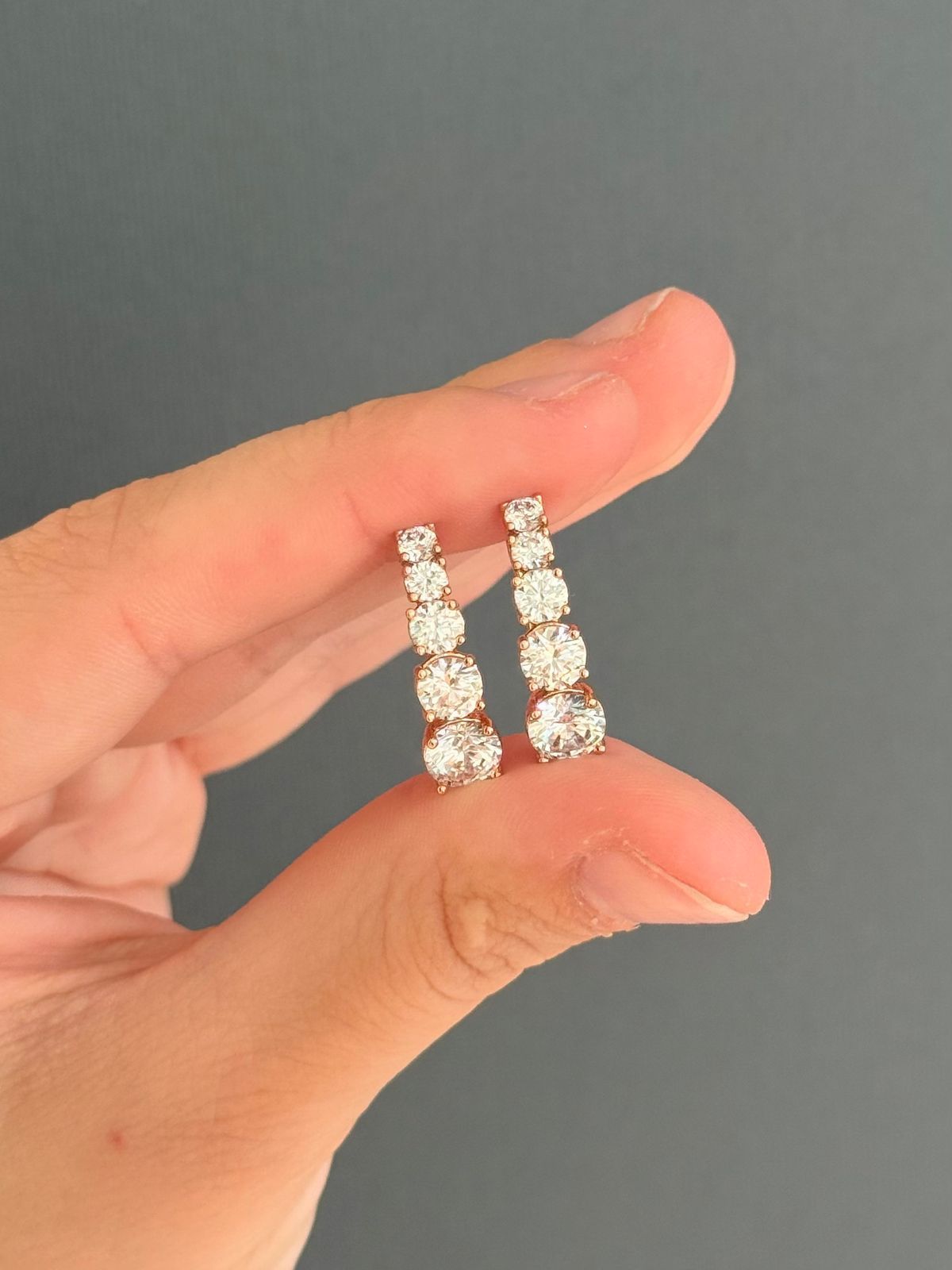 Сережки зі зростаючою доріжкою в золоті 2955340046103 фото